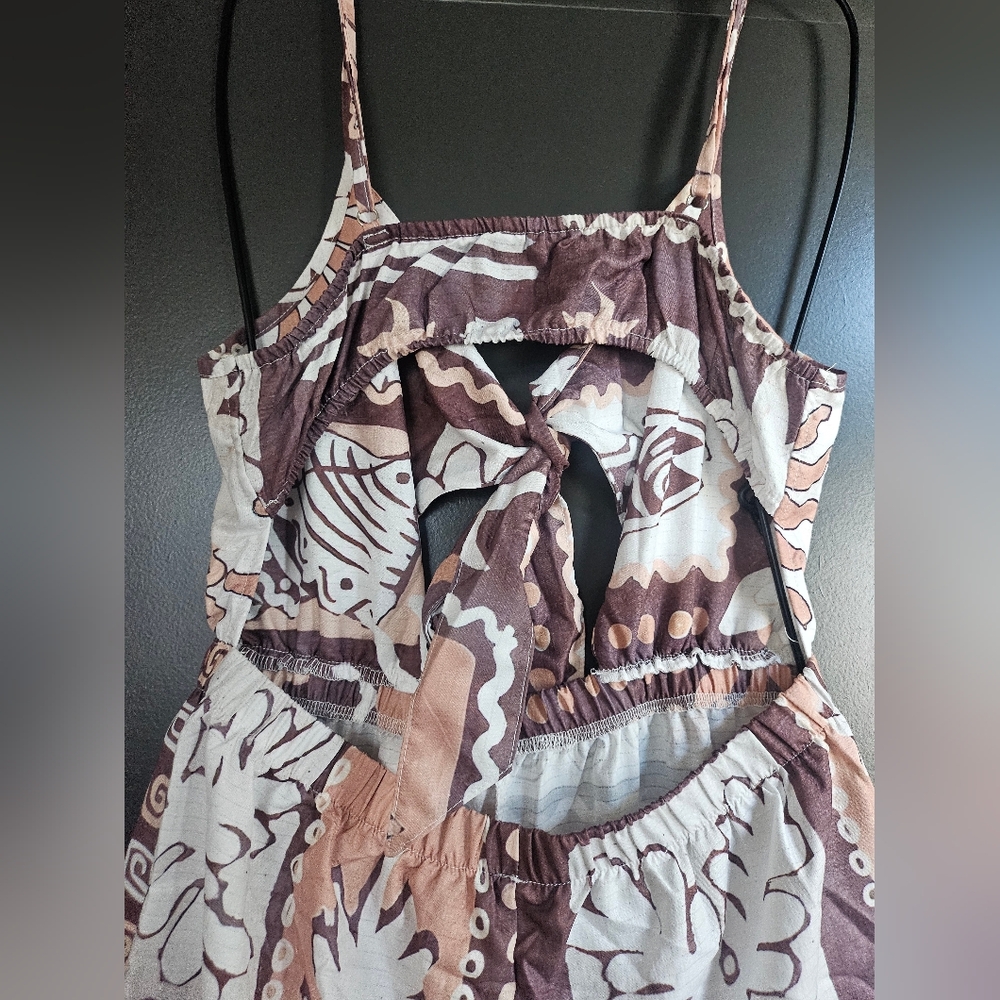 Jumpsuit - Picture 5 of 7
